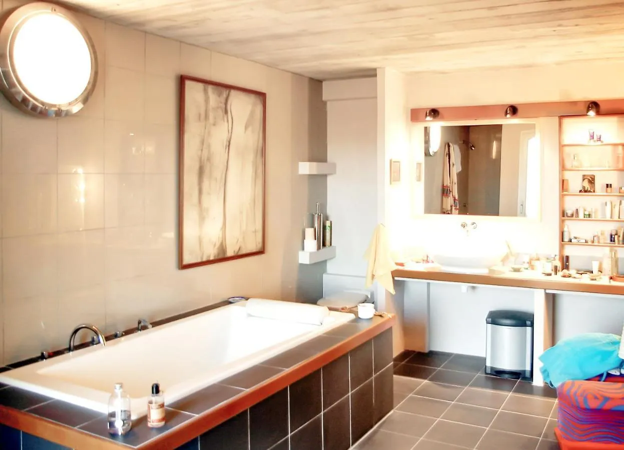 Maison De 6 Chambres Avec Piscine Privee Jardin Amenage Et Wifi A Mane Mane  France